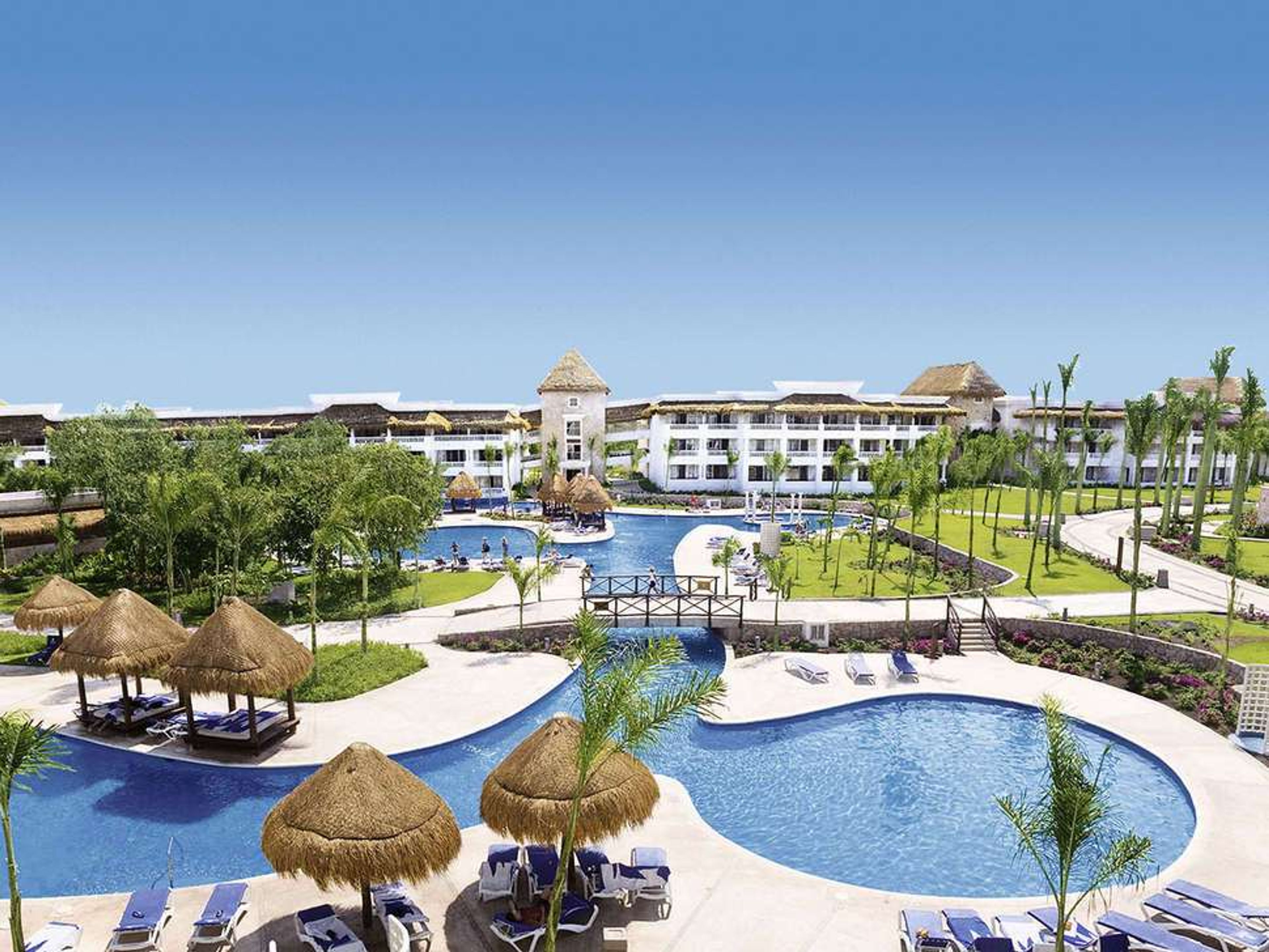 Grand Sunset Suites2