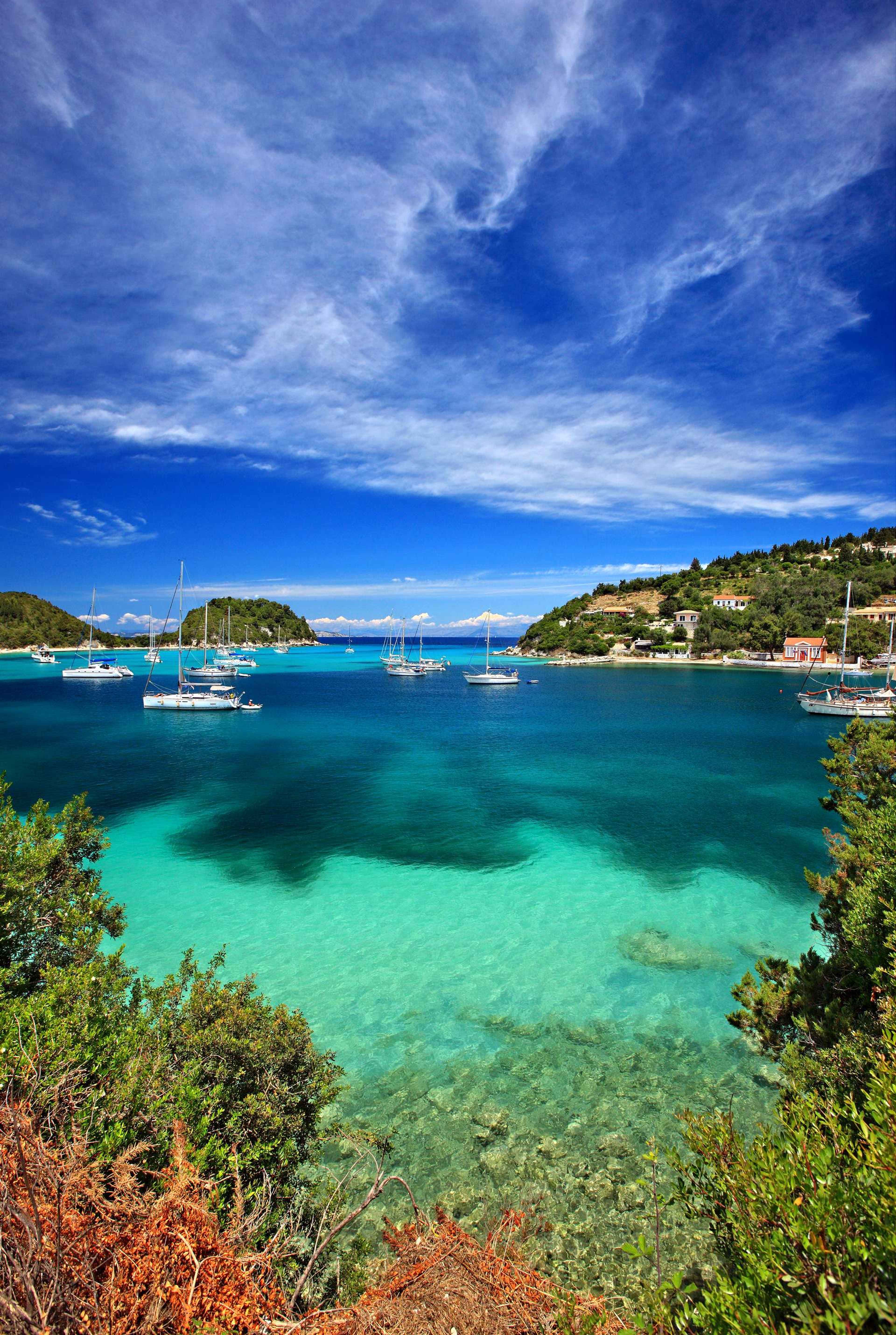 Griekenland Corfu Paxos Lakka bay and small part of Lakka village