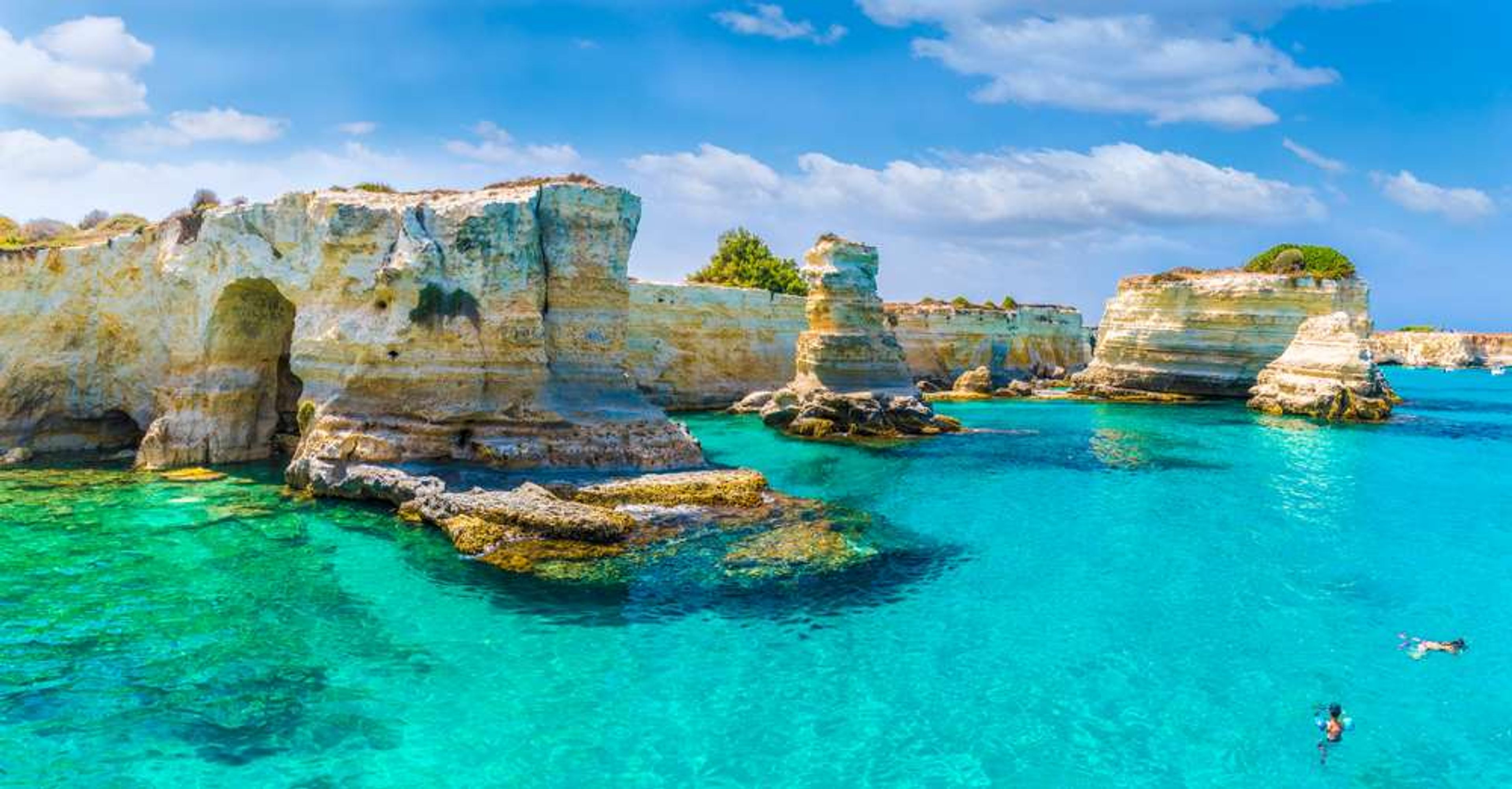 Italië Puglia Salento Stacks of Torre Sant Andrea