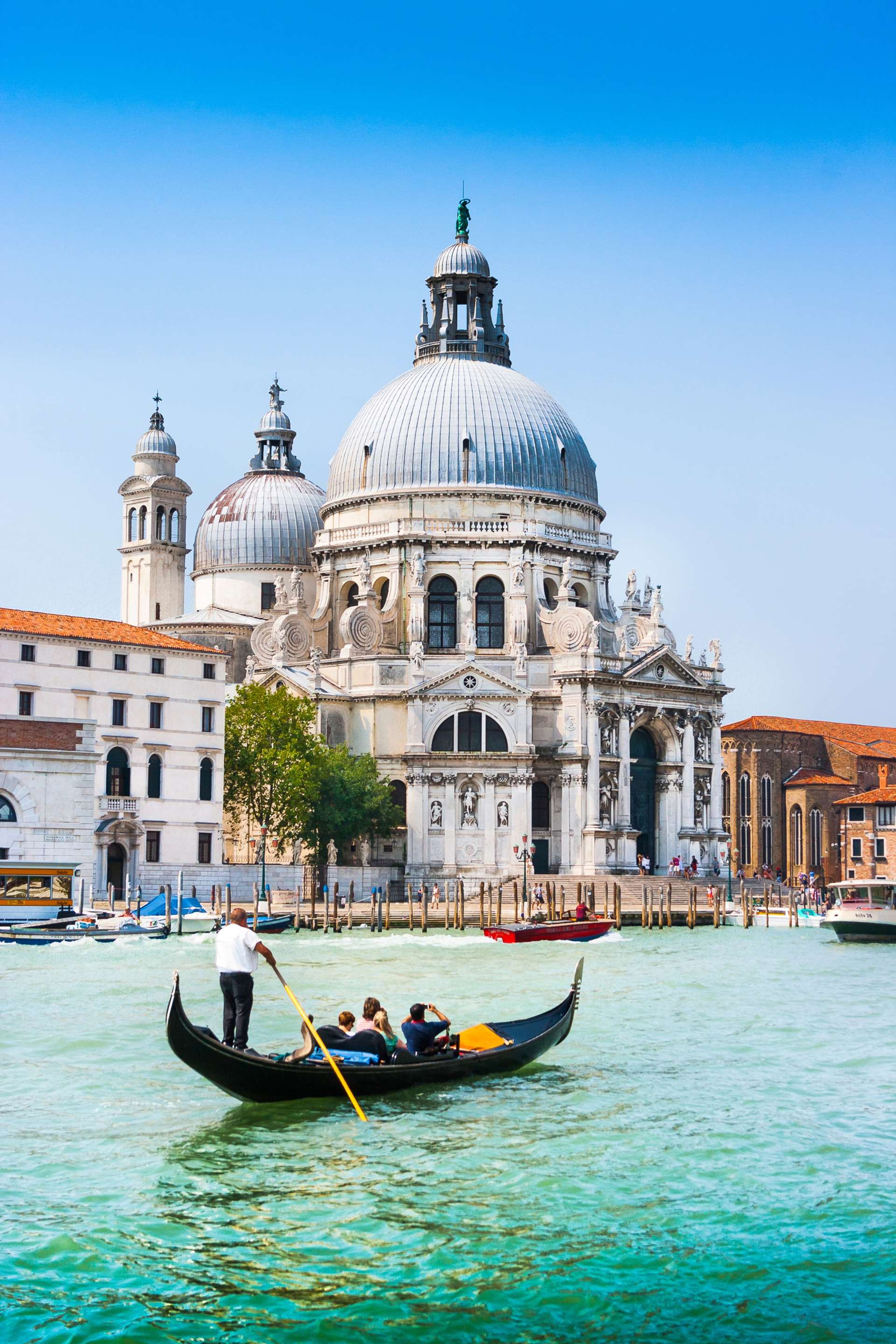 Italië Venetië Canal Grande with Basilica di Santa Maria della Salute