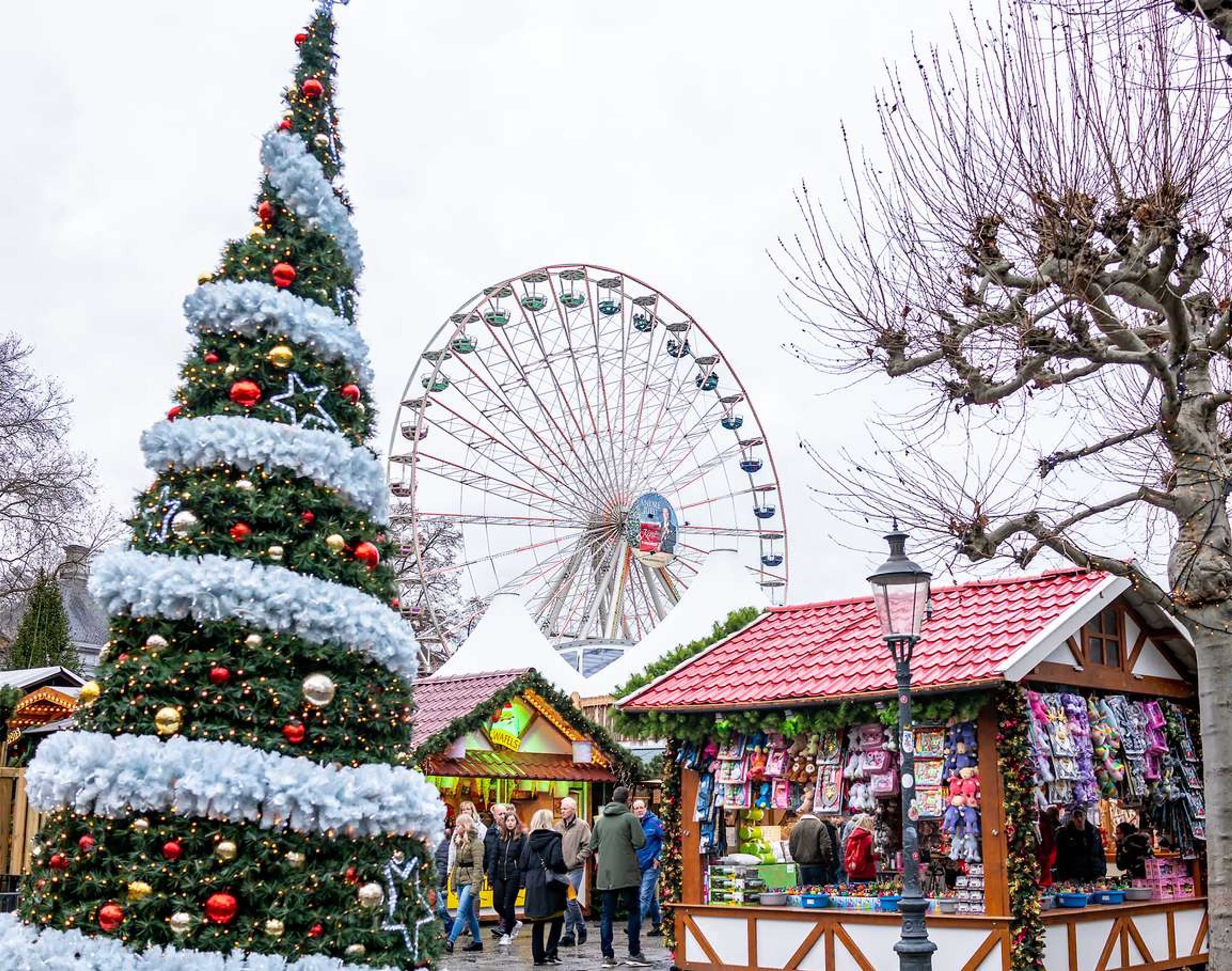 Maastrichtse kerstmarkt overdag