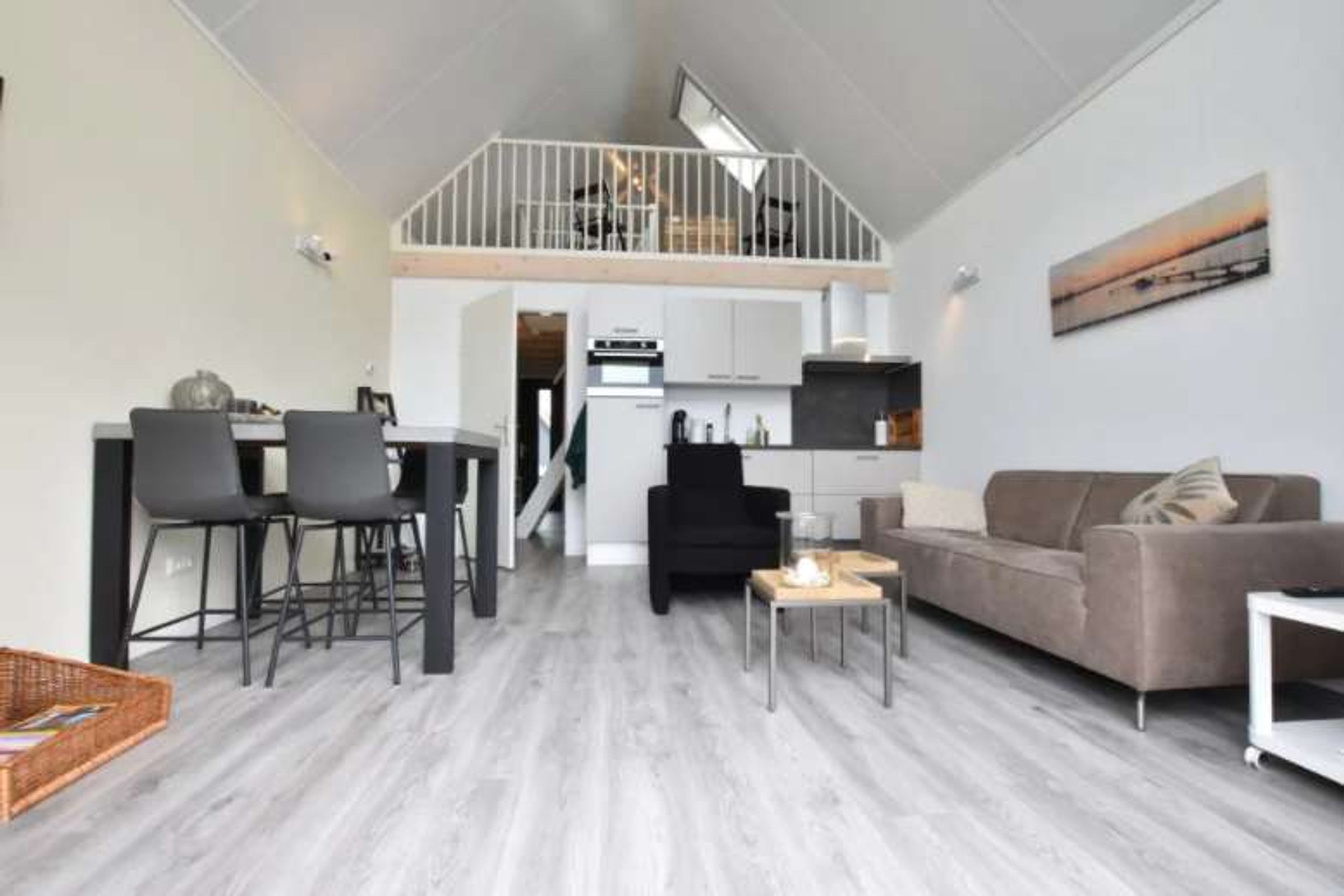 Strandlodge Friesland woonkamer