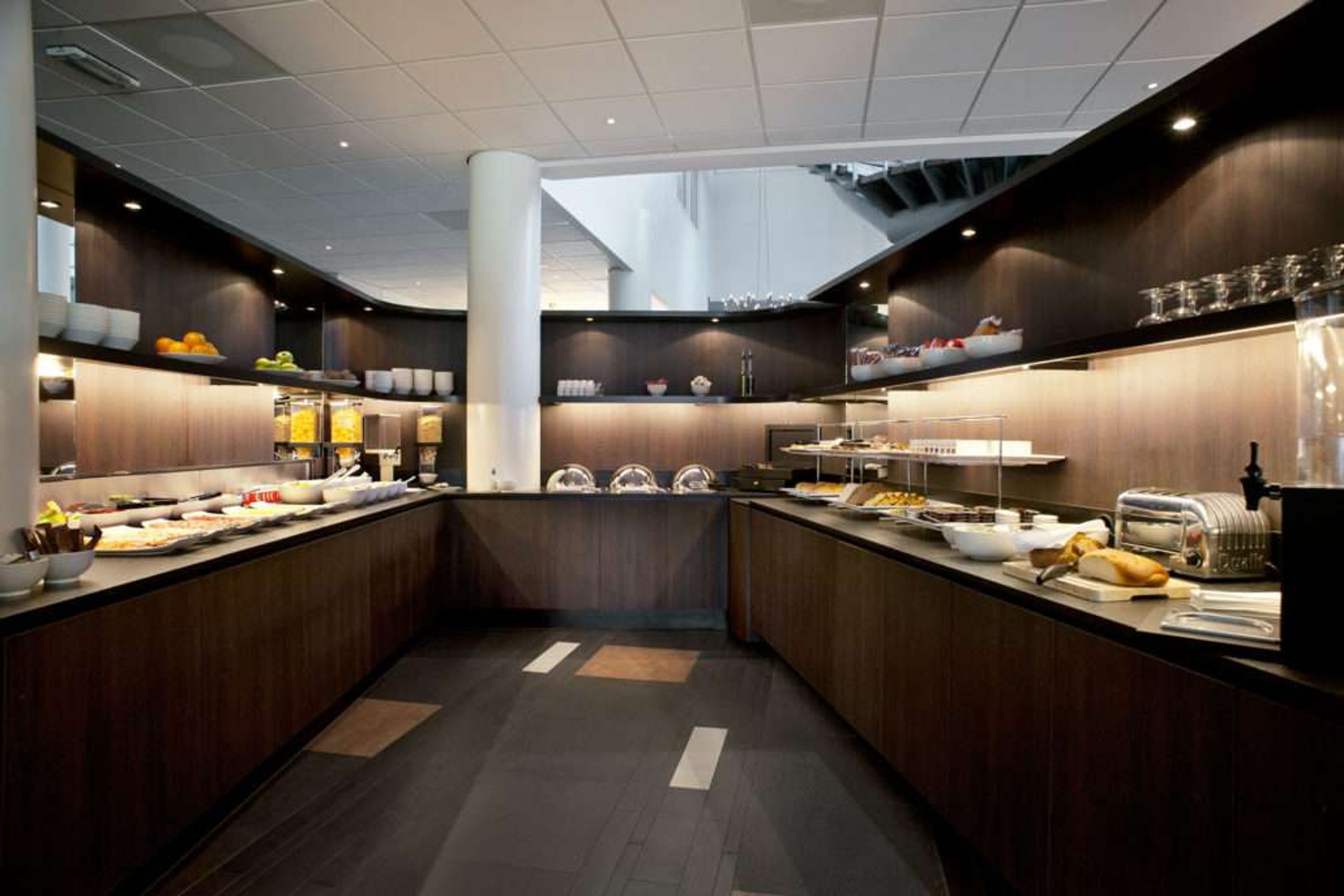 Zaan restaurant buffet 1030x687